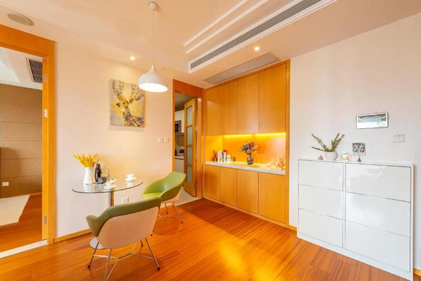 Цены на Sunshine Travelers Business Apartment в Пекине