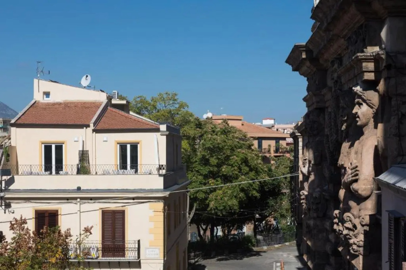 I Mori di Porta Nuova Terrace&Suite — отель с удобствами в Палермо