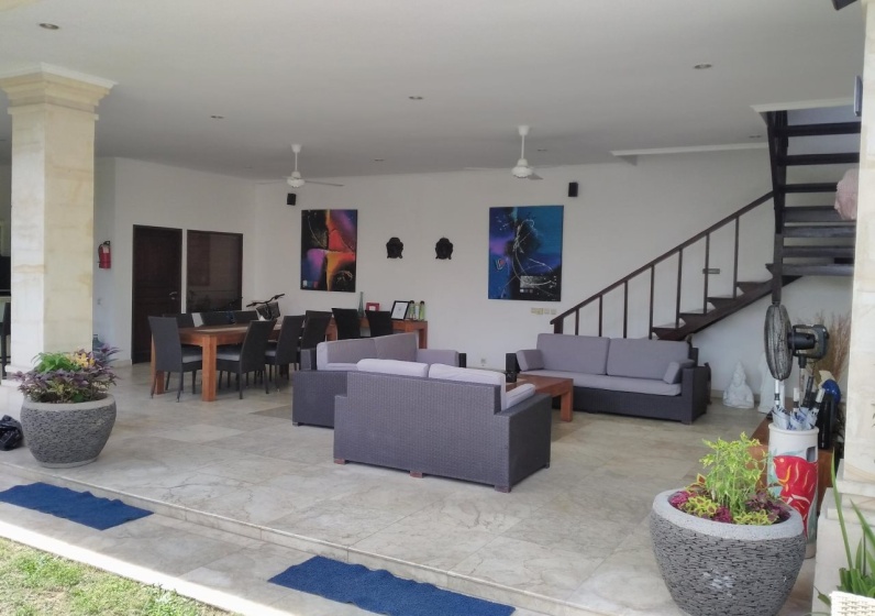 Villa Bima Seminyak 3 — отель в Кута, Индонезия