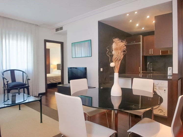 DFlat Escultor Madrid 508 Apartments — отель с удобным расположением в Мадриде