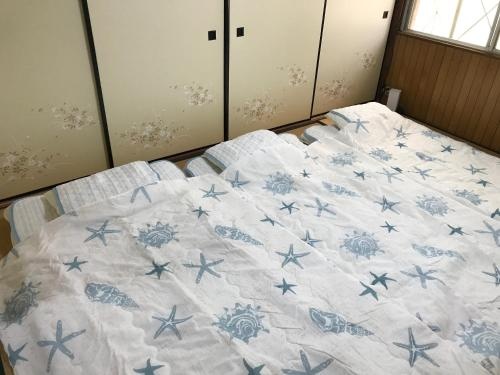 Guest House OkiniⅡ 1 — отель в Осаке, Япония