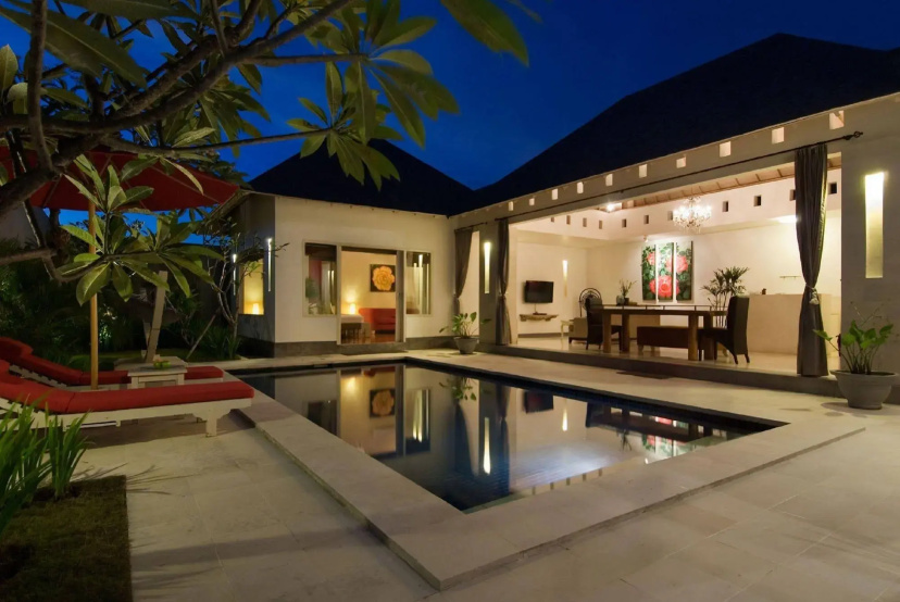 Kaisa Villa Seminyak — забронировать отель в Кута