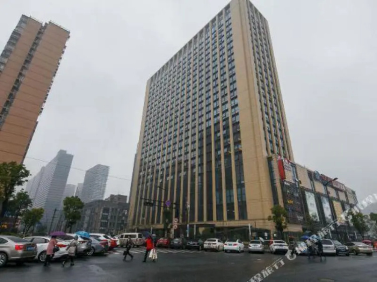 Hangzhou Caitong Center Apartment (Wujiaotian Street Gaosha Road Subway Station Branch) — комфортный отель в Ханчжоу