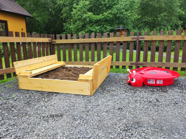 Shuya Tiny House (Шуя Тини Хаус) 4 местный — отель с удобным расположением в Петрозаводске