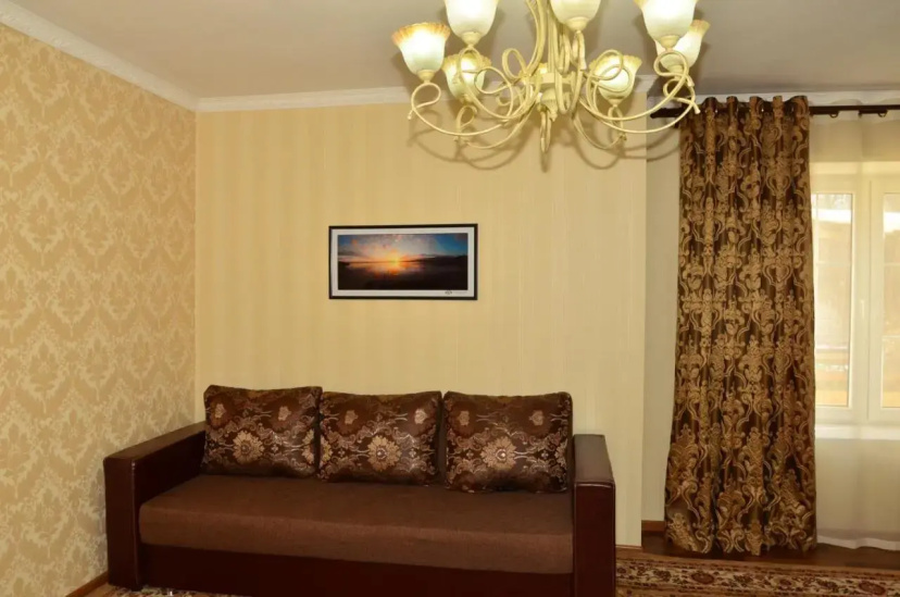 Guest House Domashniy Uyut — отель в Бишкек, Киргизия