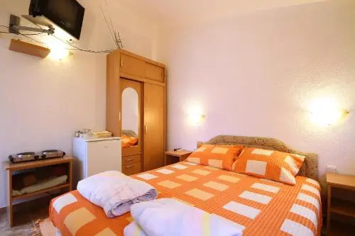 BD Guest House — забронировать отель в Будва