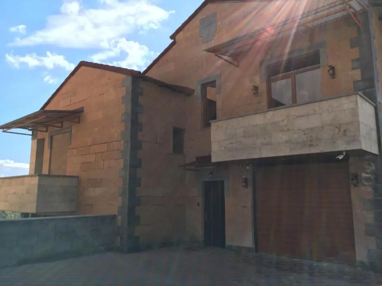 Deer Villa 4 — отель в Цахкадзор, Армения