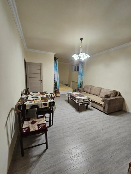 Sunny Apartment close to Erebuni mall — комфортный отель в Ереван