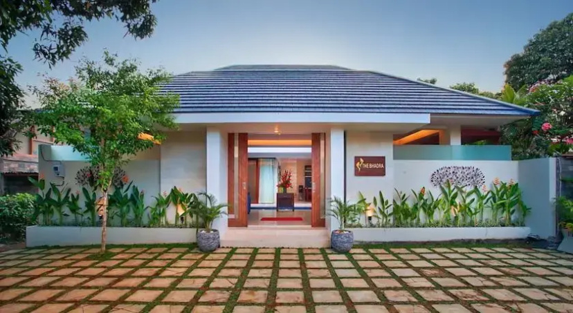 Indi Villas Seminyak — отель с удобствами в Кута