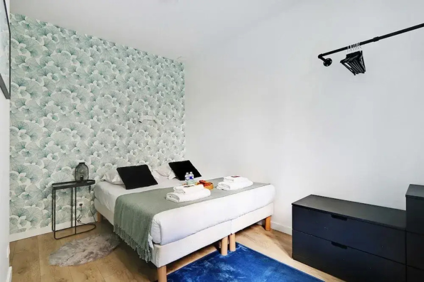 Chic Apartment With Garden -2br/6p- Saint-lambert — отель в Париже, Франция