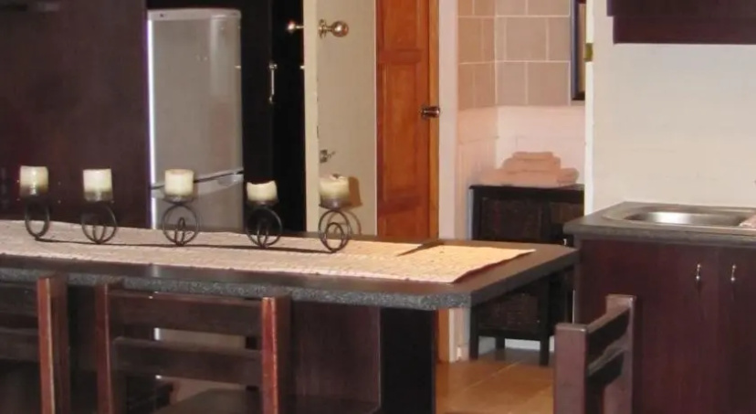 Цены на Aristea Cottage в Кейптауне