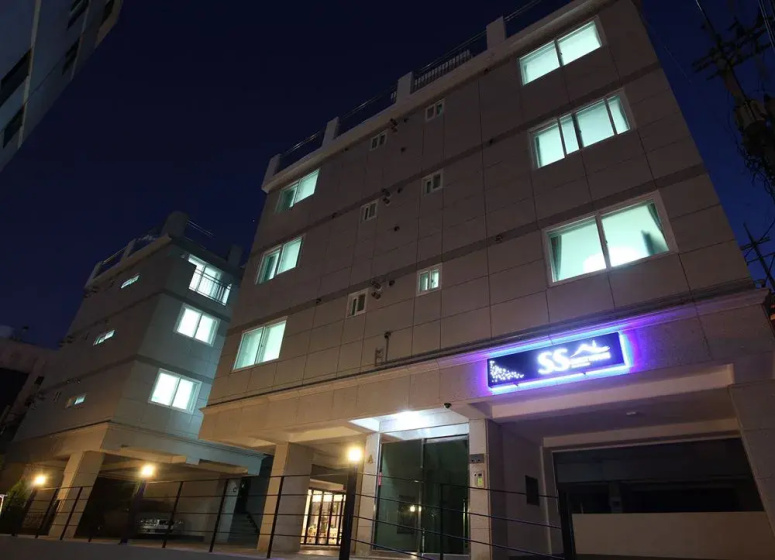 SS Guesthouse - Hostel — забронировать отель в Сеул