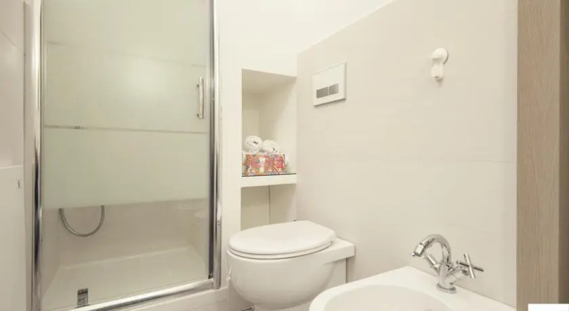Parisian home - Champs Elysees, 4 personnes — комфортный отель в Париже