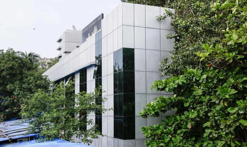 Treebo Mumbai International — отель с удобным расположением в Мумбаи
