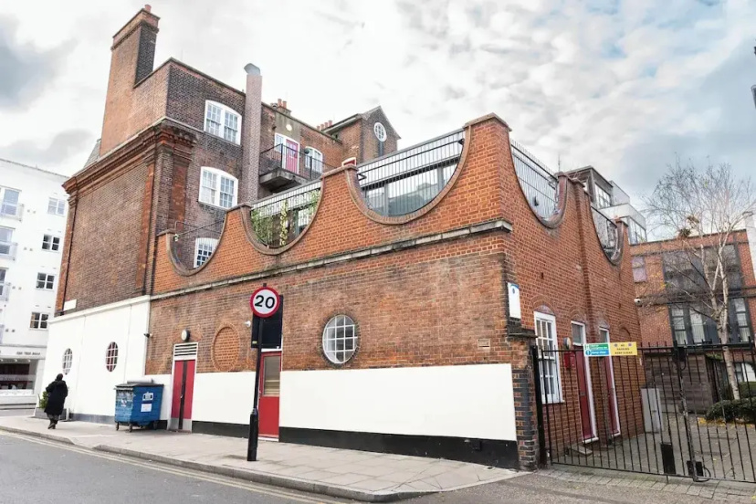Bartlett Mews House Greenwich — комфортный отель в Лондоне