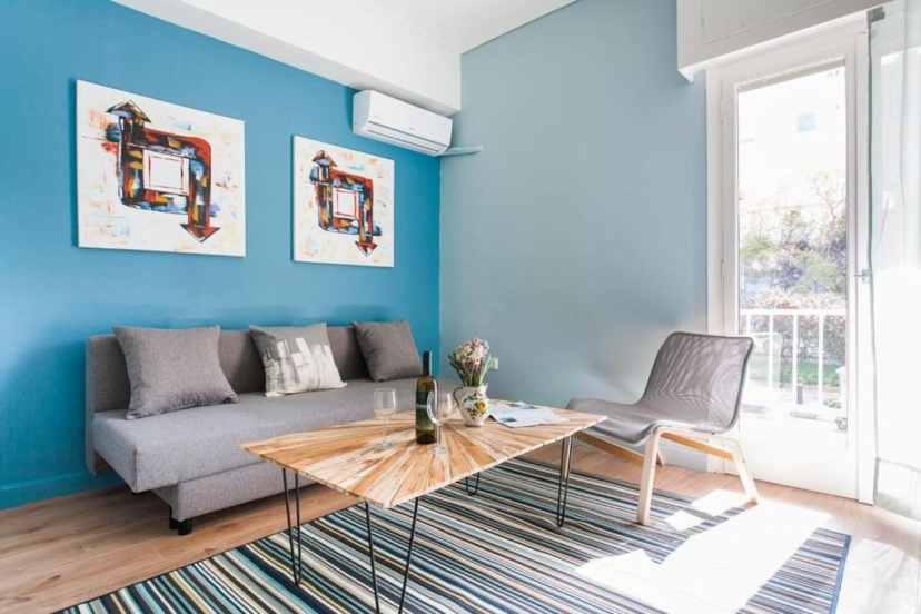 Stylish City-break 1bdr cozy refurbished apartment — забронировать отель в Афины