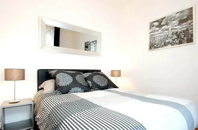 Appartement Poitou — отель с удобным расположением в Париже