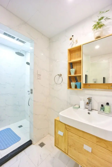 Sunshine Apartment Near Bund — отель в Шанхае, Китай