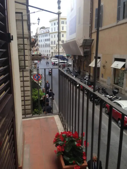Piazza di Spagna Rome Apartments — отель в Риме, Италия