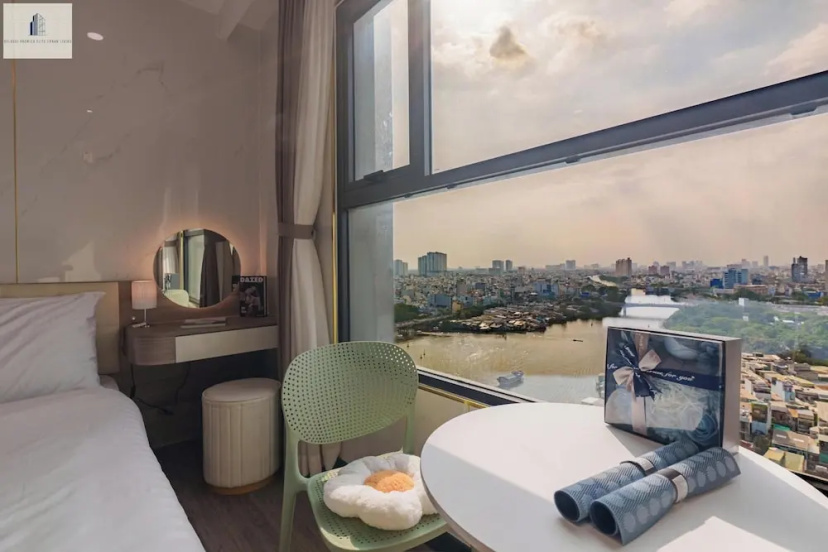 Delasol Premier Elite Urban Living 4 — отель в Хошимине, Вьетнам