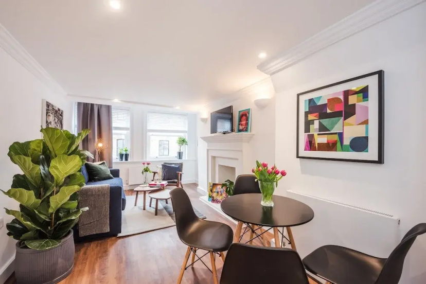 BE:Soho Apartments — отель с удобствами в Лондоне