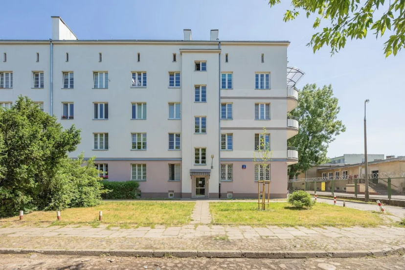 Apartment Near Łazienki by Renters — отзывы гостей и цены