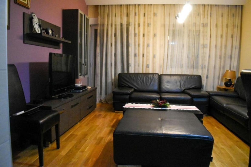 Apartman Sara 2 — отель с удобным расположением в Подгорице