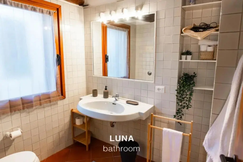 Sole & Luna apartments — отель с удобным расположением в Венеции