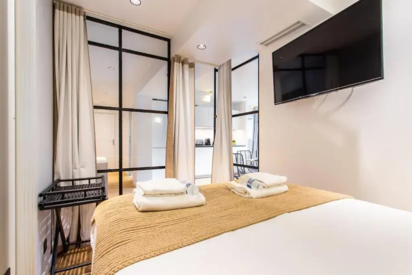 CMG Résidence Canal Saint-Martin / Vellefaux 1 — отель в Париже, Франция