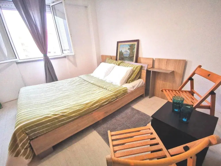 Beautiful Private Room With River View In Lisbon — комфортный отель в Лиссабоне