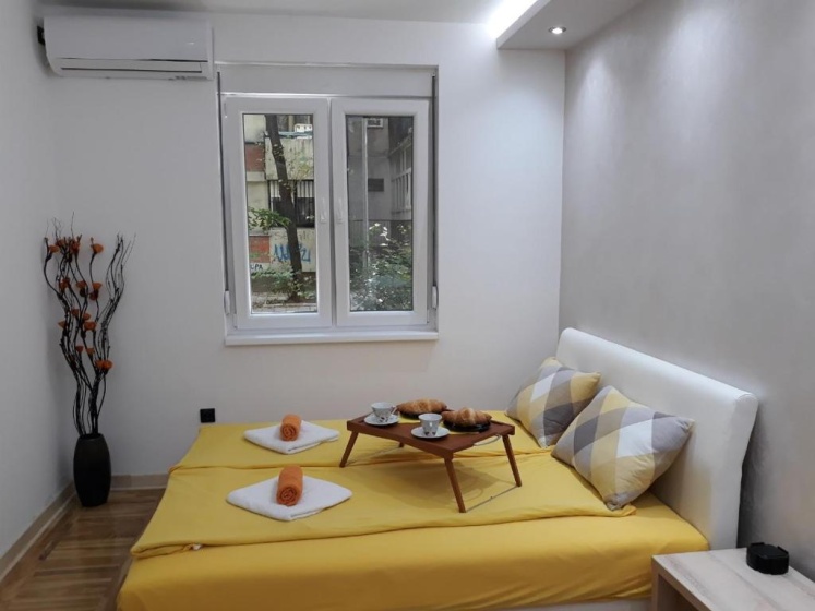 Sweet Yellow Apartment — комфортный отель в Белграде