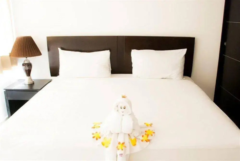 Barcelona Tower Suites - Hotel in Cancún - Photo 2