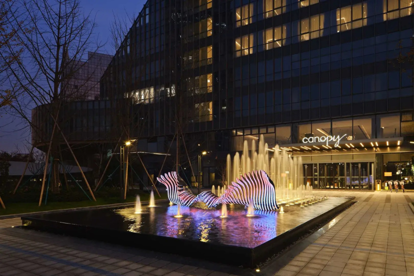 Canopy by Hilton Hangzhou Jinsha Lake — отель с удобствами в Ханчжоу