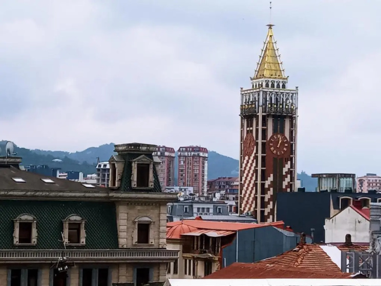 apartment on melashvili 4 old batumi — комфортный отель в Батуми