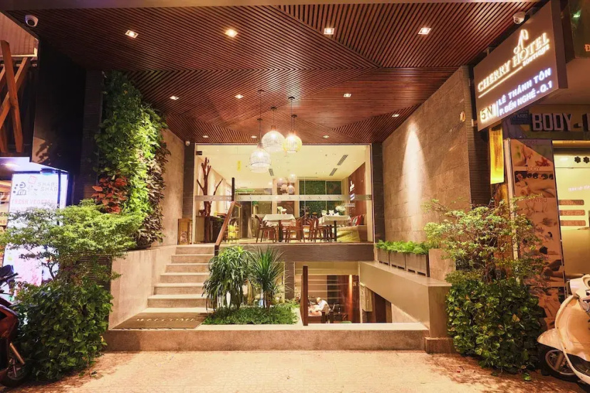 Cherry Boutique Hotel — забронировать отель в Хошимине
