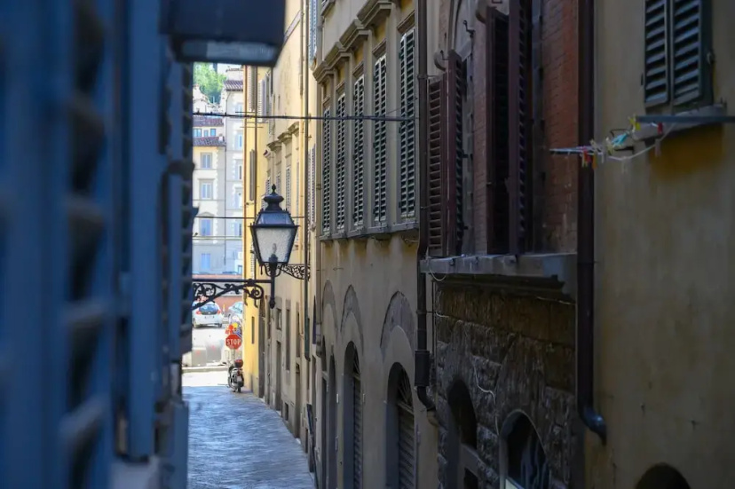 Цены на Apartments Florence Altafronte Suite в Флоренции