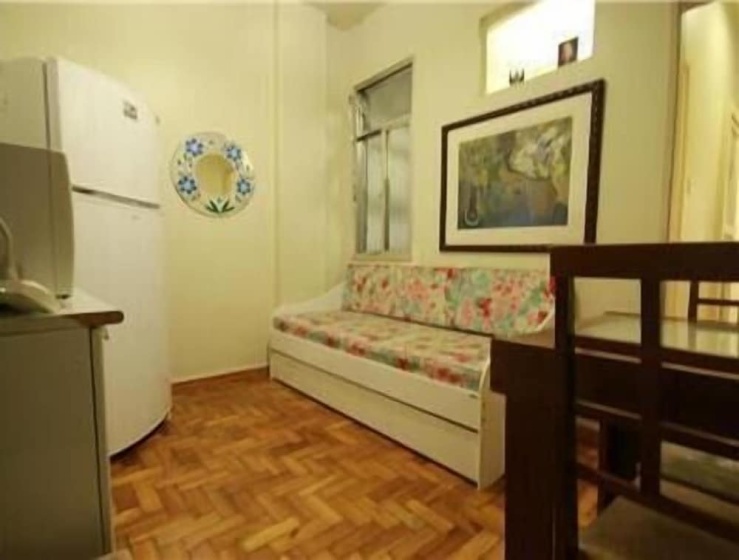 GoHouse Copacabana 1203 — отель с удобным расположением в Рио