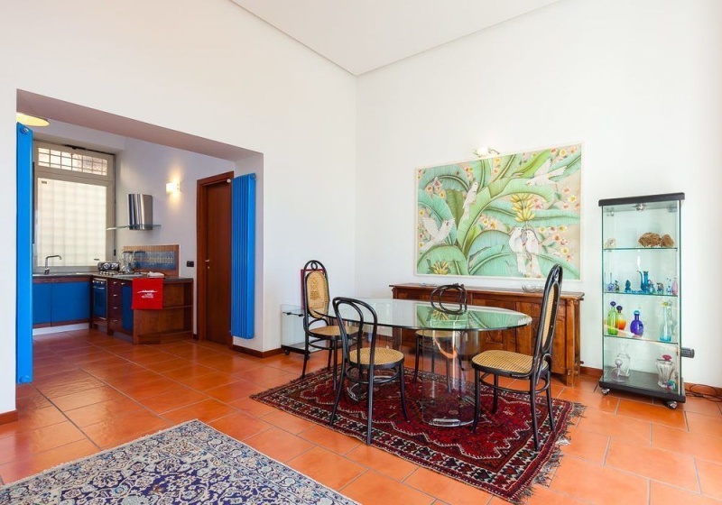 Apartment - Corso V. Emanuele II BH 80 — отель в Неаполе, Италия