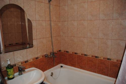 Lux35 Apartment Lunacharskogo 30A — забронировать отель в Череповце
