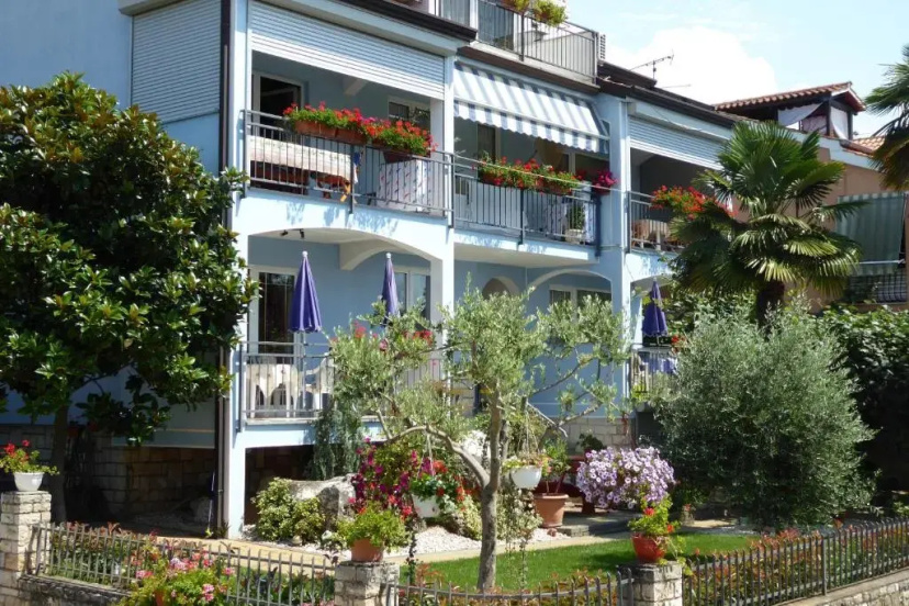 Villa Tina - Villas_and_Bungalows in Porec - Photo 1