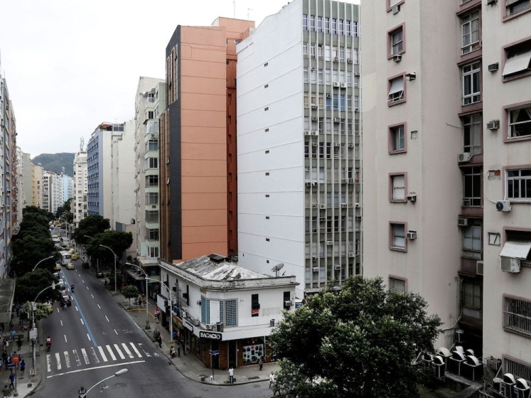Rio Rentals - 021 U002 Apto grande — отель с удобным расположением в Рио