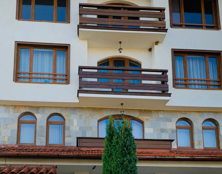 Charming Ski Apartments Near Gondola & Bar Street, Cedar Lodge 1 Complex — отзывы гостей и цены