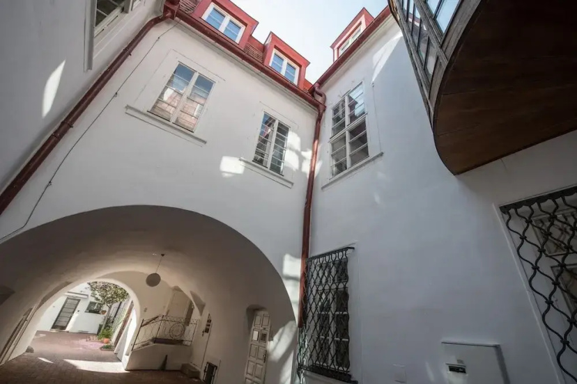 Цены на Hidden gem in heart of Prague в Праге
