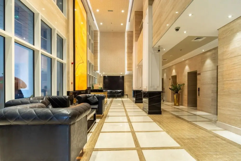 Pristine 2BR Apartment in Downtown Dubai - Sleeps 5! — комфортный отель в Дубае