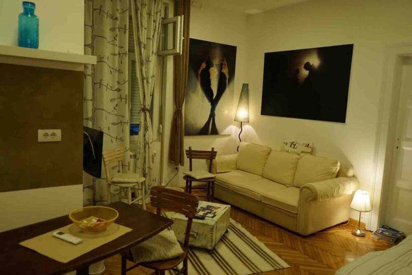 Salon 5 Zemun , Belgrade — забронировать отель в Белграде