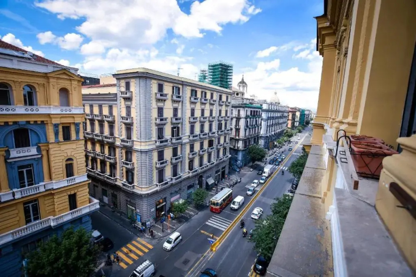 Цены на A I R Amore Apartment в Неаполе