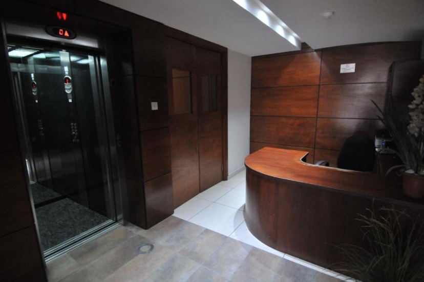 Ithaki Phinikoudes Apartment No. 201 — забронировать отель в Ларнака