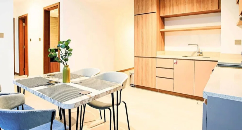Sophisticated 2BR Missoni Home in Business Bays Prime Location — забронировать отель в Дубае