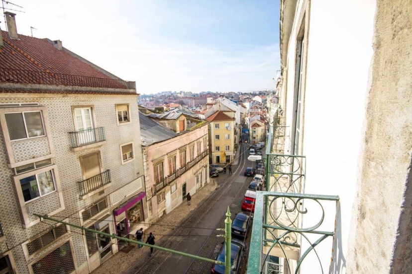 Vintage Chic by Apartments Alfama — комфортный отель в Лиссабоне