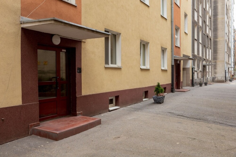 Grojecka Stara Ochota Apartment — отель с удобствами в Варшаве